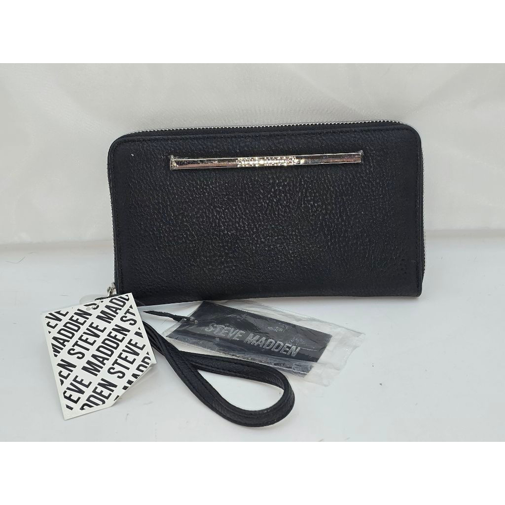 Women's Steve Madden Black Zip Around Wallet - Picture 3 of 12